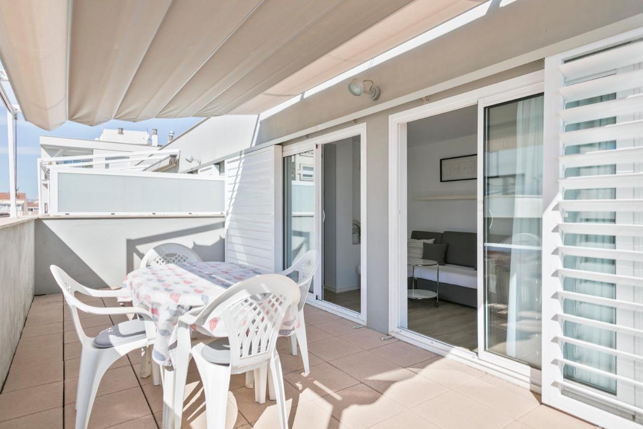 Apartamentos Pepita Bandert Cambrils Exterior foto